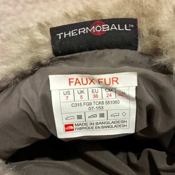 The North Face Winter Boots - Picture 4 of 4